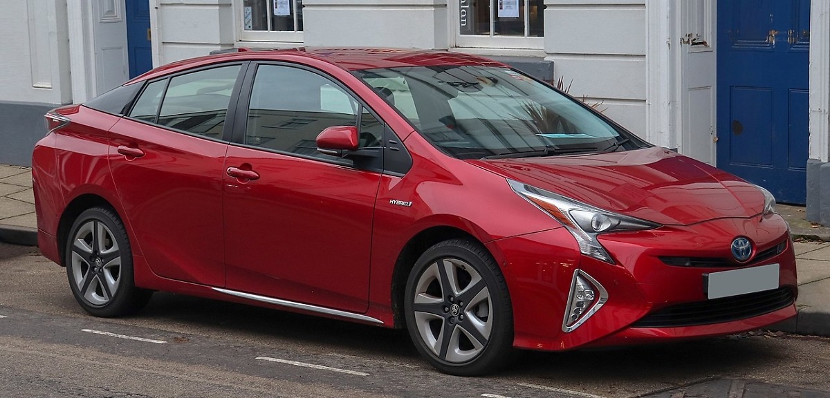 Toyota Prius Oil Capacity and Oil Change Interval Engineswork