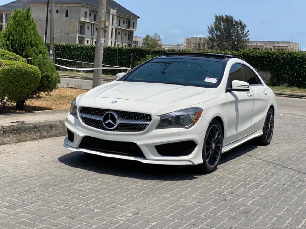 2015 Mercedes-Benz CLA