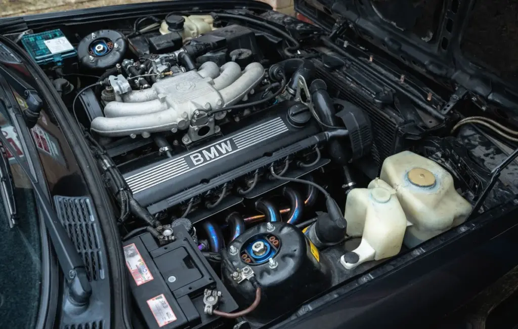 BMW M20B25 engine specs
